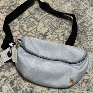 tentree  Floral Crossbody Hip Pack